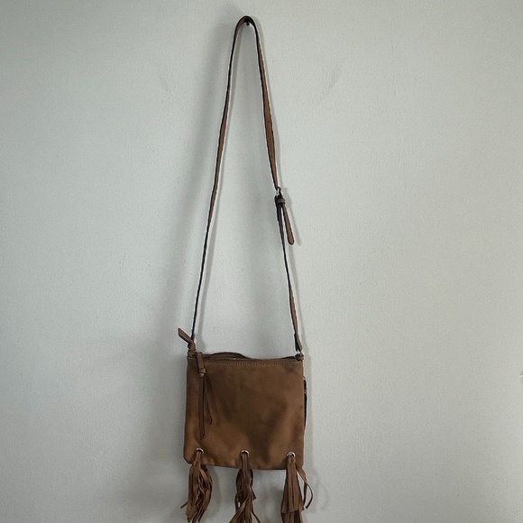 Hibou Fringe Cross Body Purse - Picture 5 of 6